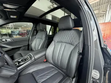 BMW X5 xDrive30d M Sport Pro 7-Sitzer nahezu VOLL!