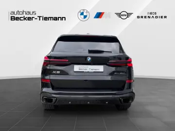 BMW X5 xDrive30d M-Sport Pro AHK HUD Pano 7-Sitzer D