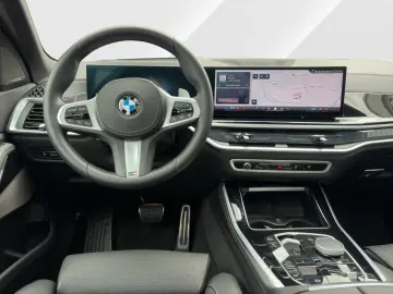 BMW X5 xDrive30d M-Sport Pro AHK HUD Pano 7-Sitzer D
