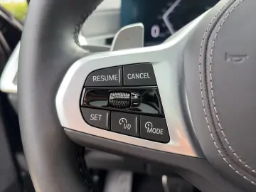 BMW X5 xDrive30d M-Sport Pro AHK HUD Pano 7-Sitzer D