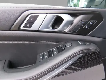 BMW X5 xDrive30d M Sport HUD Luftfederung StandHZG