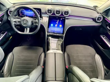 MERCEDES-BENZ C 220 d AMG Pano Kamera Distronic Memo…