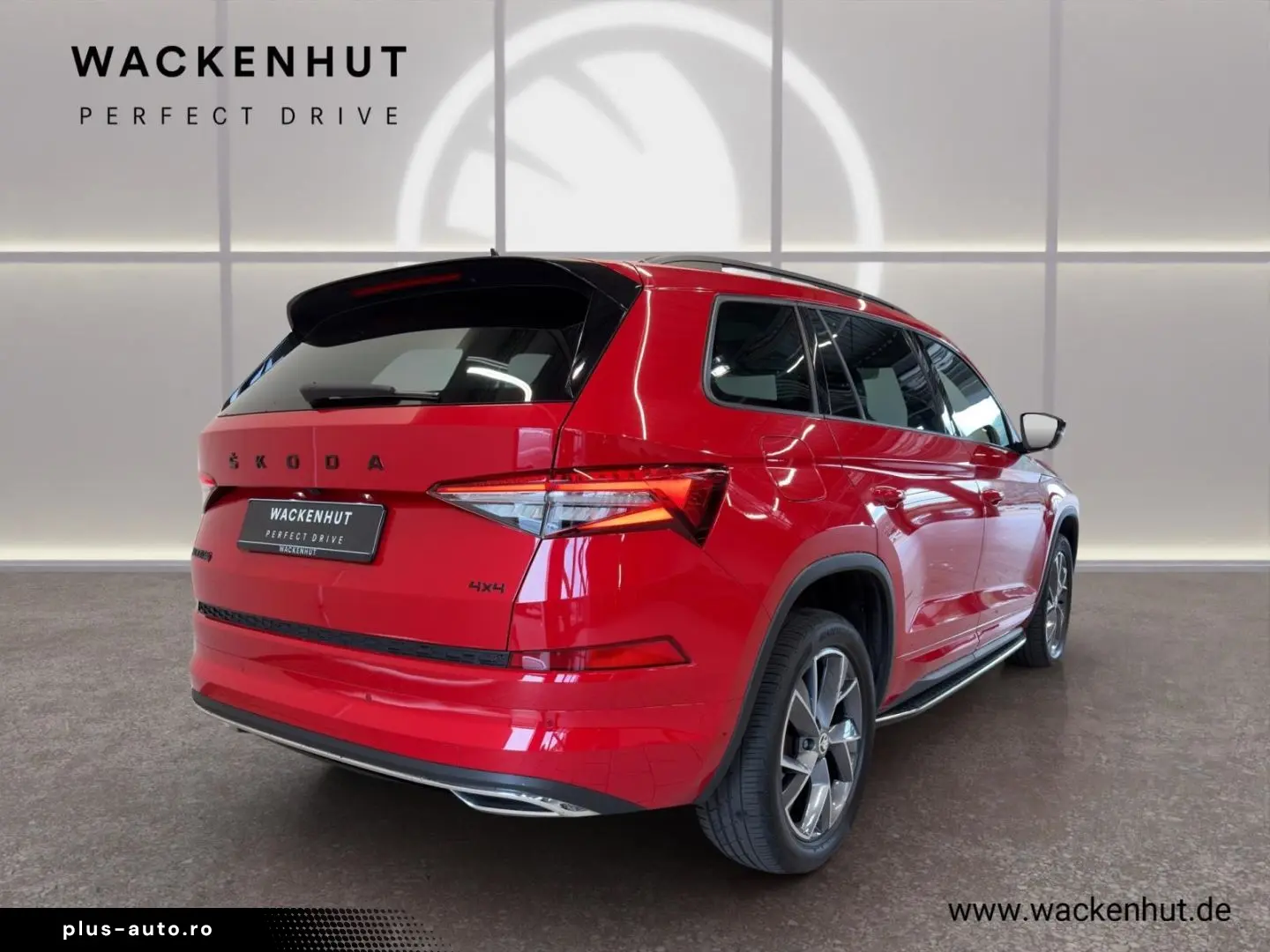 SKODA Kodiaq SportLine 2.0l TSI 4x4 AHK PANO ACC COLUM
