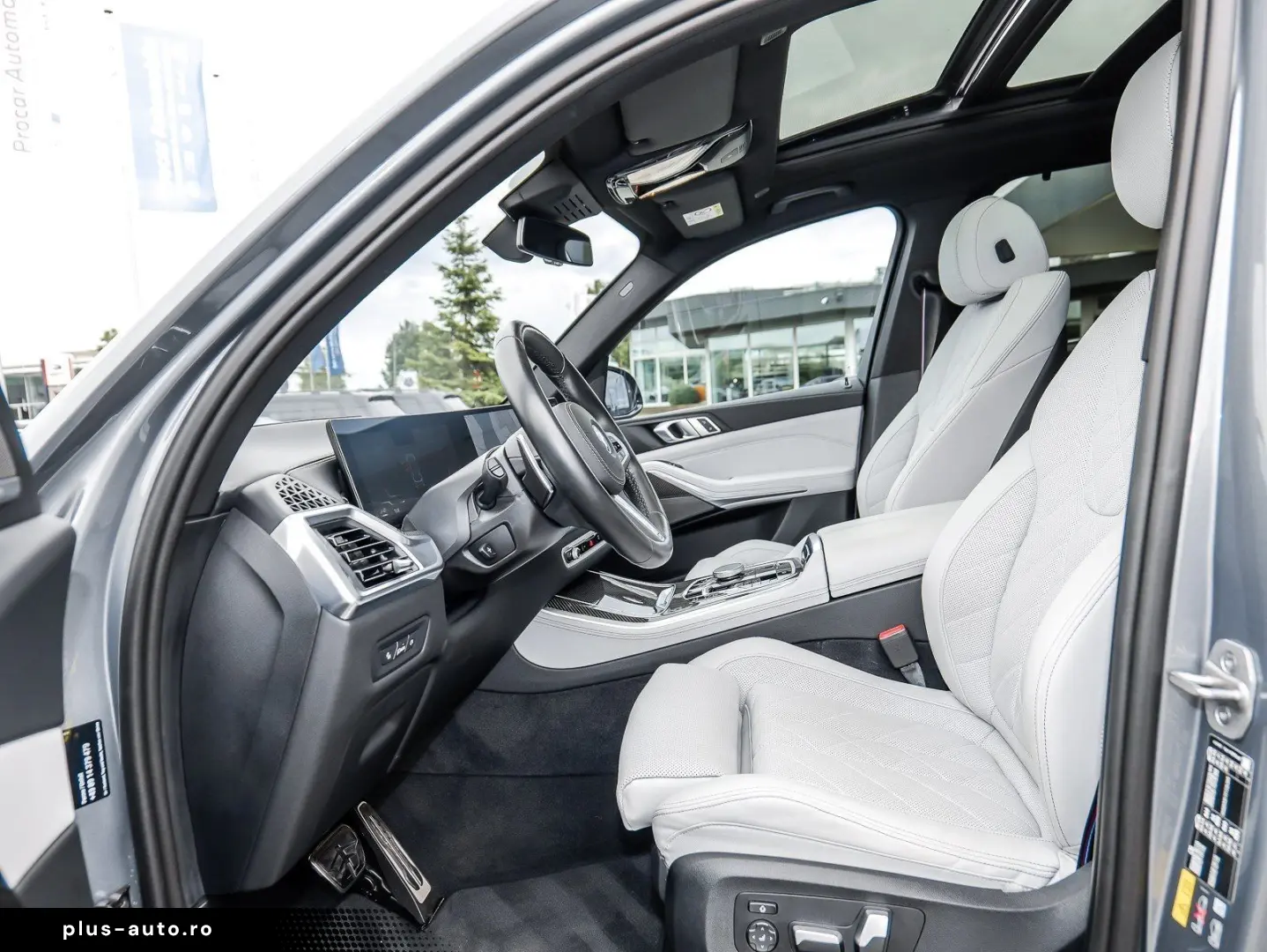 BMW X5 xDrive50e M Sport HUD PANO AHK 360 KAM RFK
