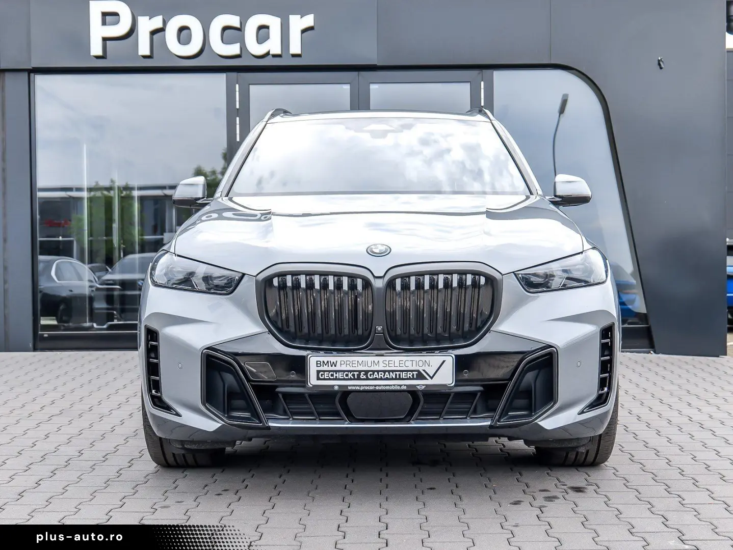 BMW X5 xDrive50e M Sport HUD PANO AHK 360 KAM RFK