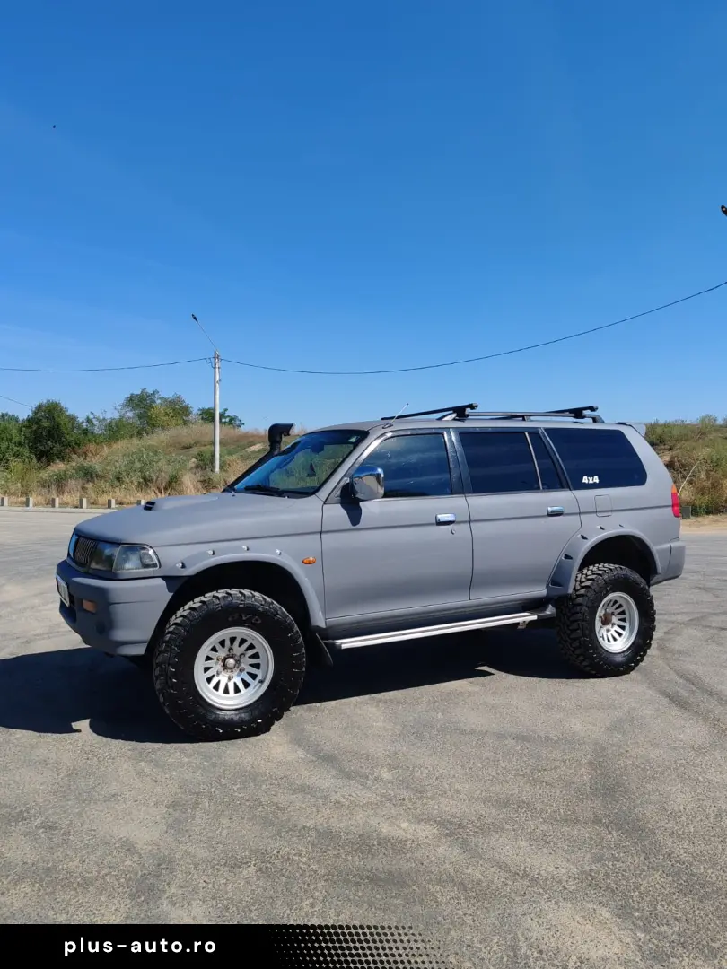 Mitsubishi Pajero sport
