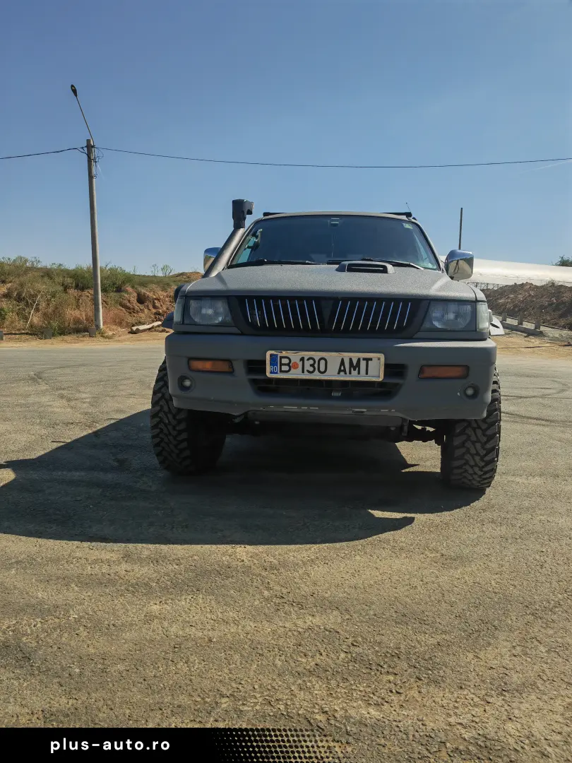 Mitsubishi Pajero sport