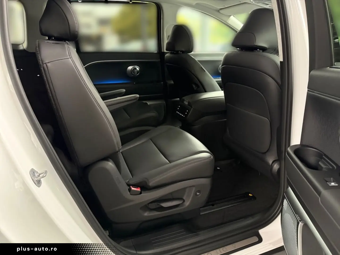 HYUNDAI IONIQ 9 110 kWh 4WD Uniq