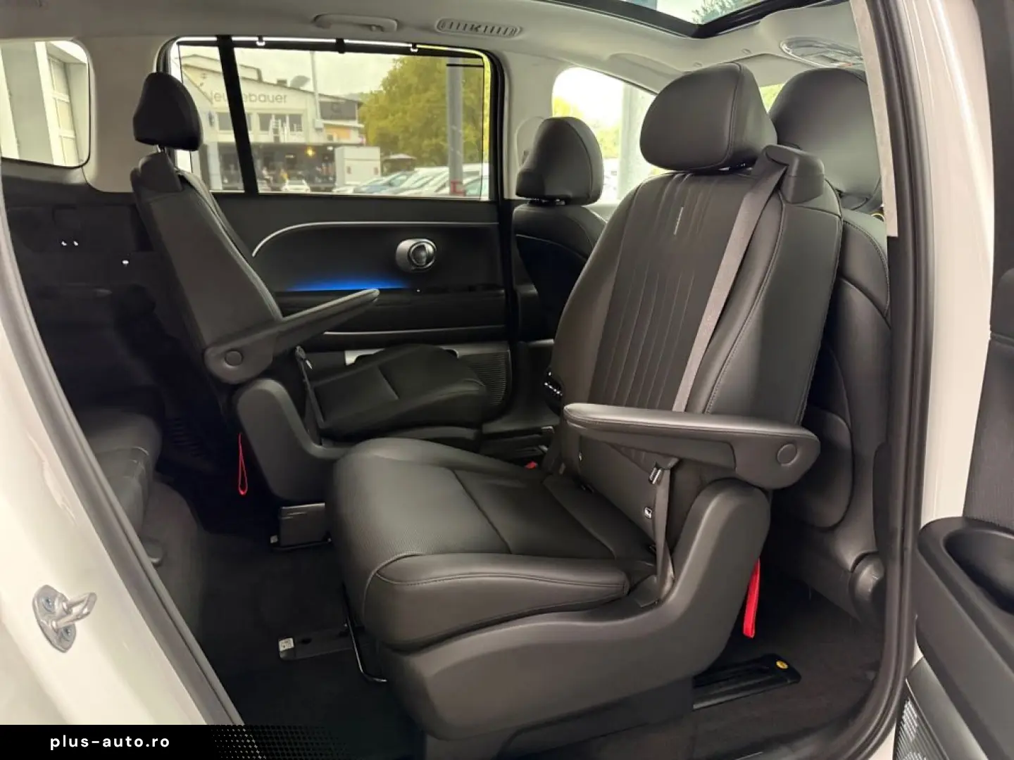 HYUNDAI IONIQ 9 110 kWh 4WD Uniq