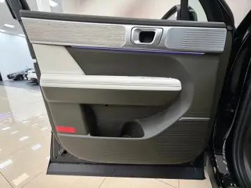 HYUNDAI Santa Fe PHEV  4WD