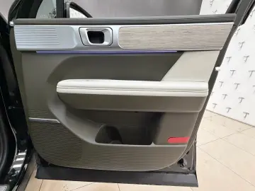 HYUNDAI Santa Fe PHEV  4WD