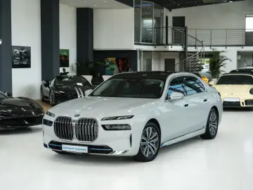 BMW i7 xDrive 60 Design Pure Excellence