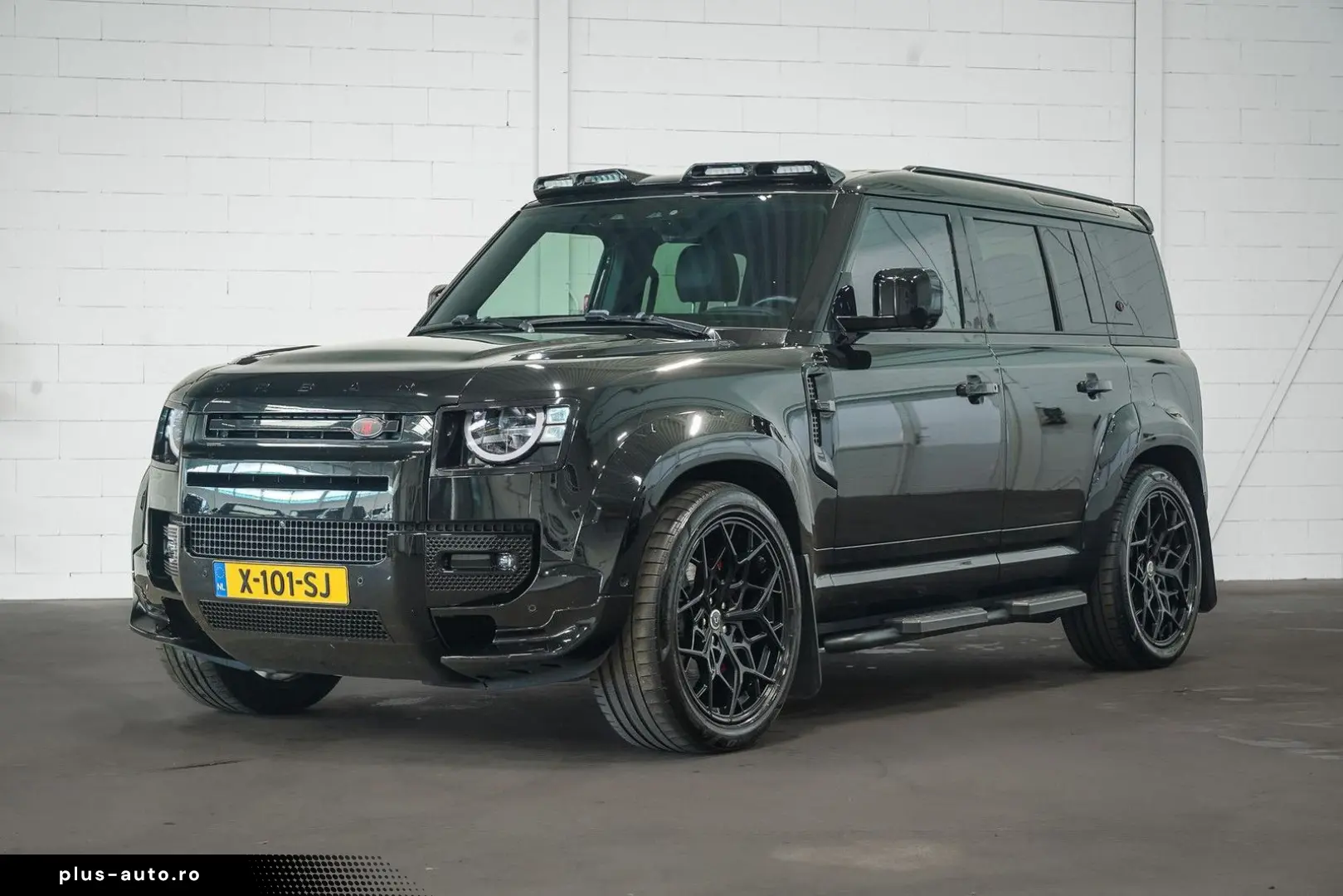 LAND ROVER Defender 110 2.0 P400e 110 SE   URBAN Widebody