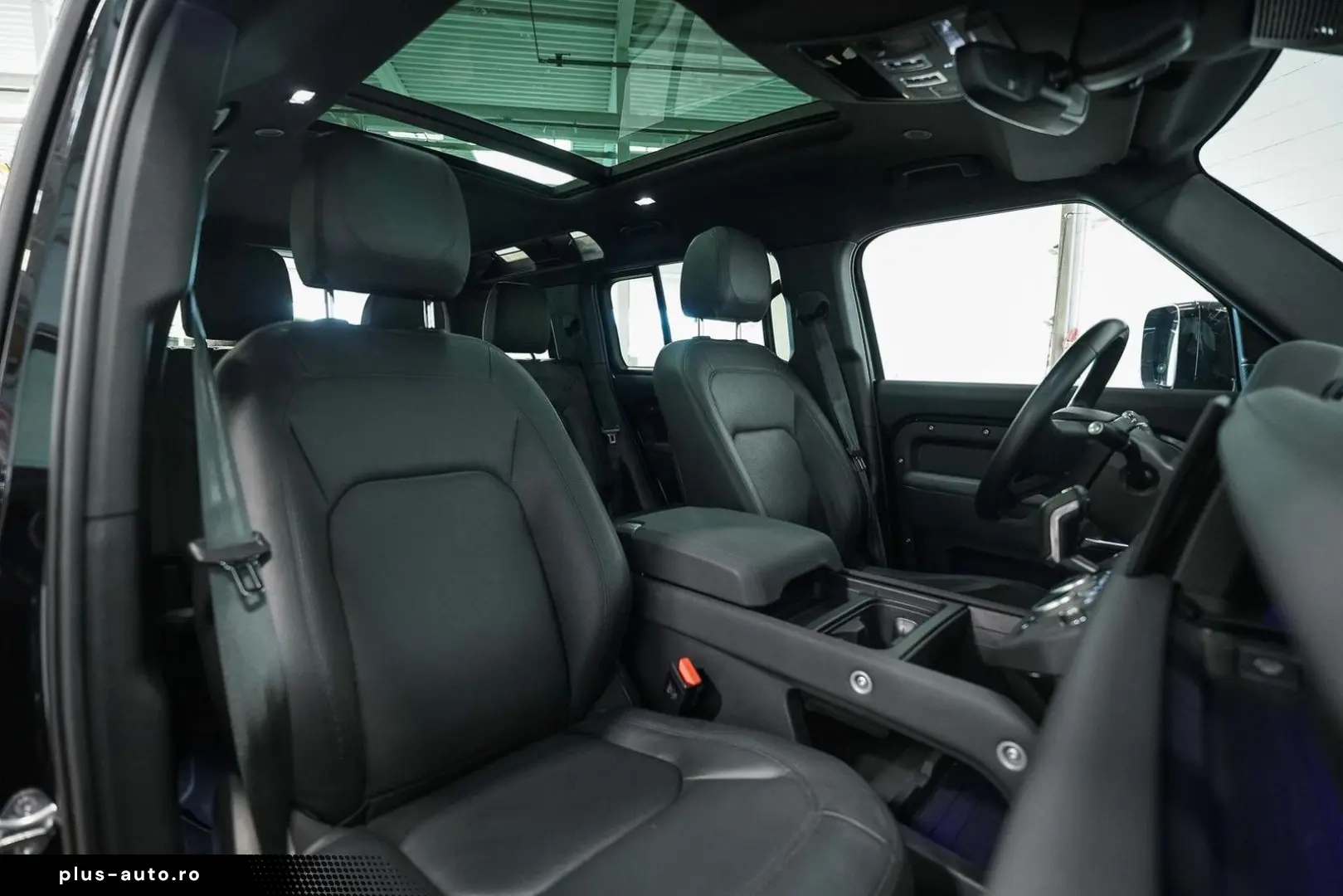 LAND ROVER Defender 110 2.0 P400e 110 SE   URBAN Widebody