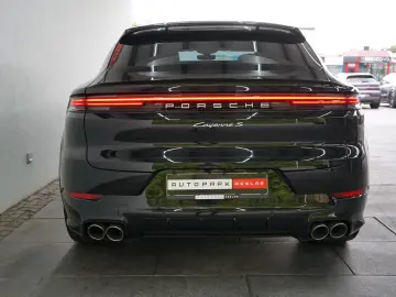 PORSCHE Cayenne Coupe S E-Hybrid