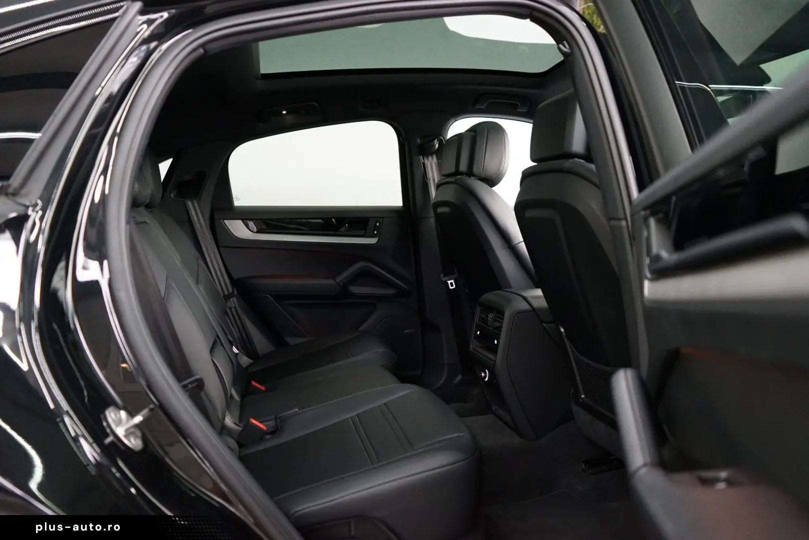 PORSCHE Cayenne Coupe S E-Hybrid