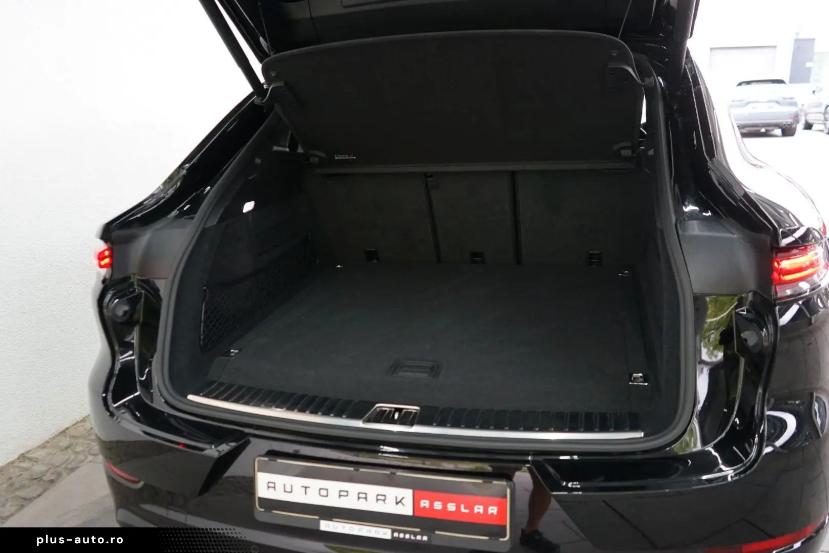 PORSCHE Cayenne Coupe S E-Hybrid