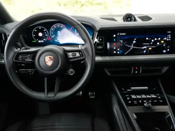 PORSCHE Cayenne Coupe S E-Hybrid