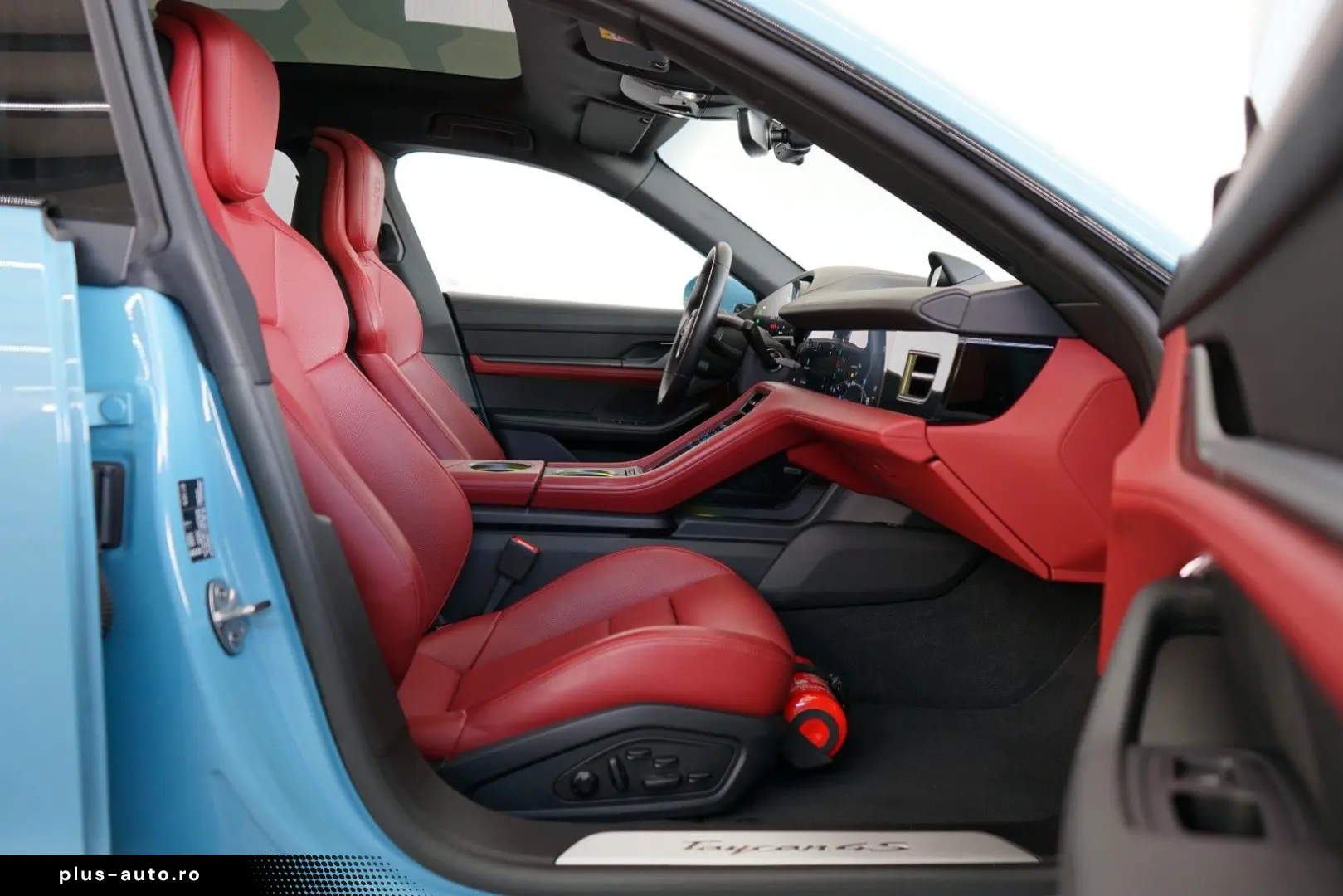 PORSCHE Taycan 4S