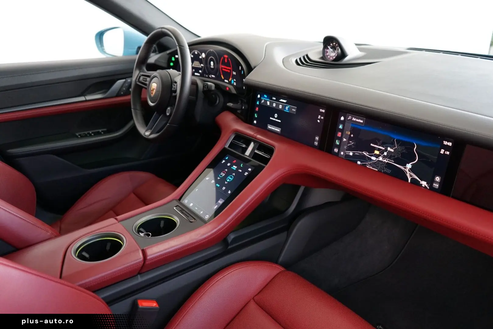 PORSCHE Taycan 4S