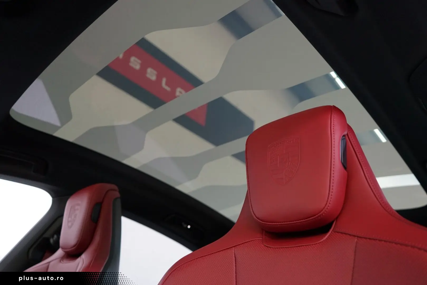 PORSCHE Taycan 4S