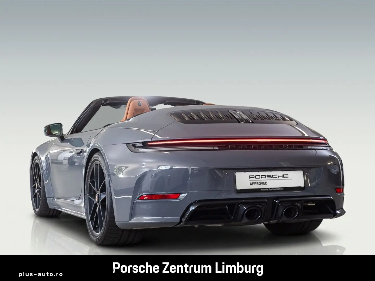 PORSCHE 992 911 Carrera 4 GTS Cabrio