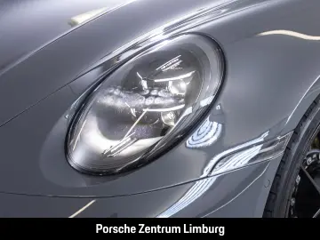 PORSCHE 992 911 Carrera 4 GTS Cabrio