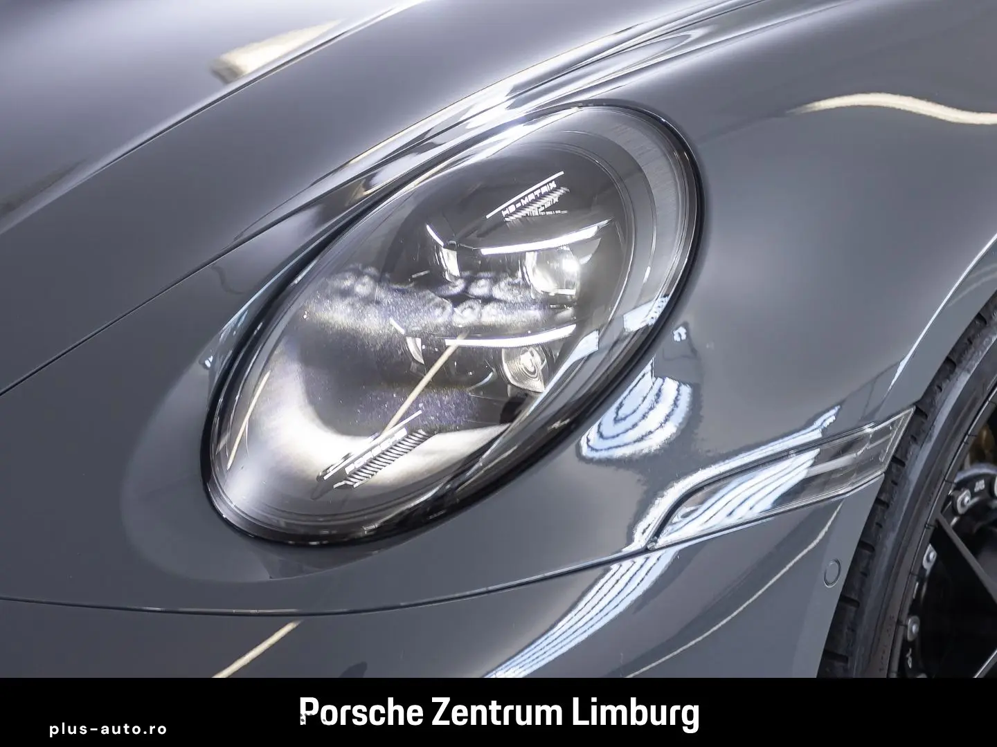 PORSCHE 992 911 Carrera 4 GTS Cabrio