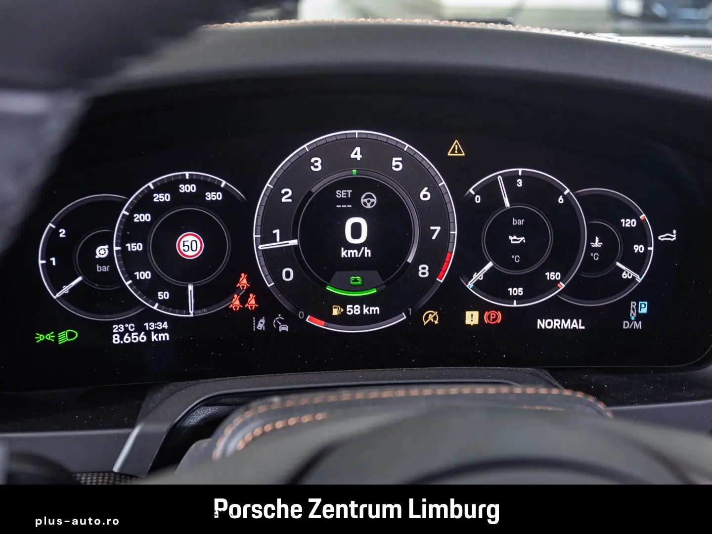 PORSCHE 992 911 Carrera 4 GTS Cabrio