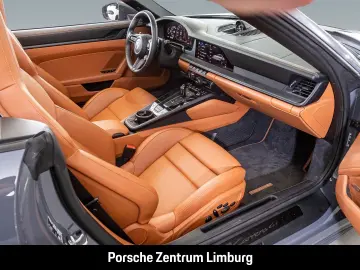 PORSCHE 992 911 Carrera 4 GTS Cabrio