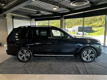 BMW X7 xDrive 40i M Sport LED