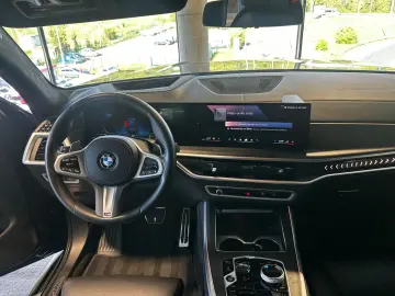 BMW X7 xDrive 40i M Sport LED