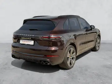 Porsche Cayenne Turbo S Hybrid  Burmester  Pano  Matrix