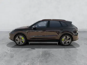 Porsche Cayenne Turbo S Hybrid  Burmester  Pano  Matrix