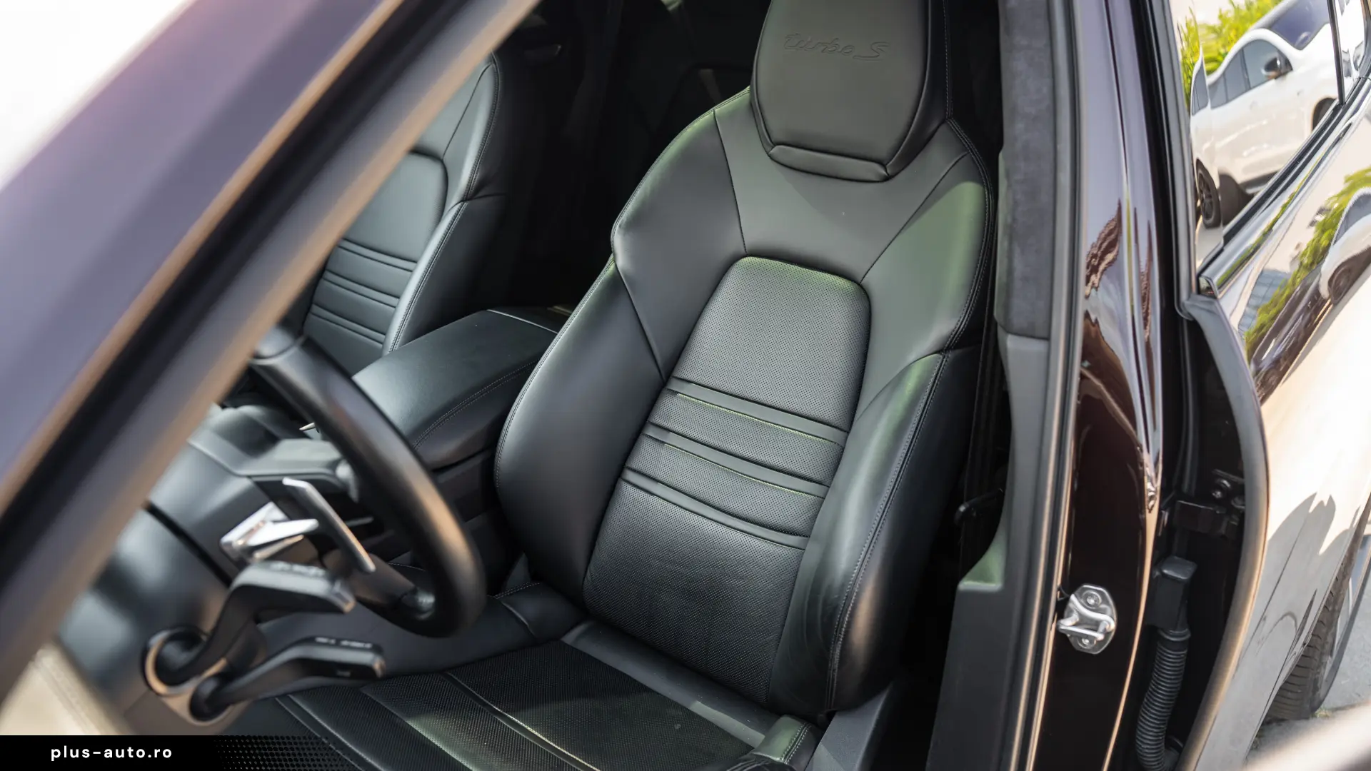 Porsche Cayenne Turbo S Hybrid  Burmester  Pano  Matrix
