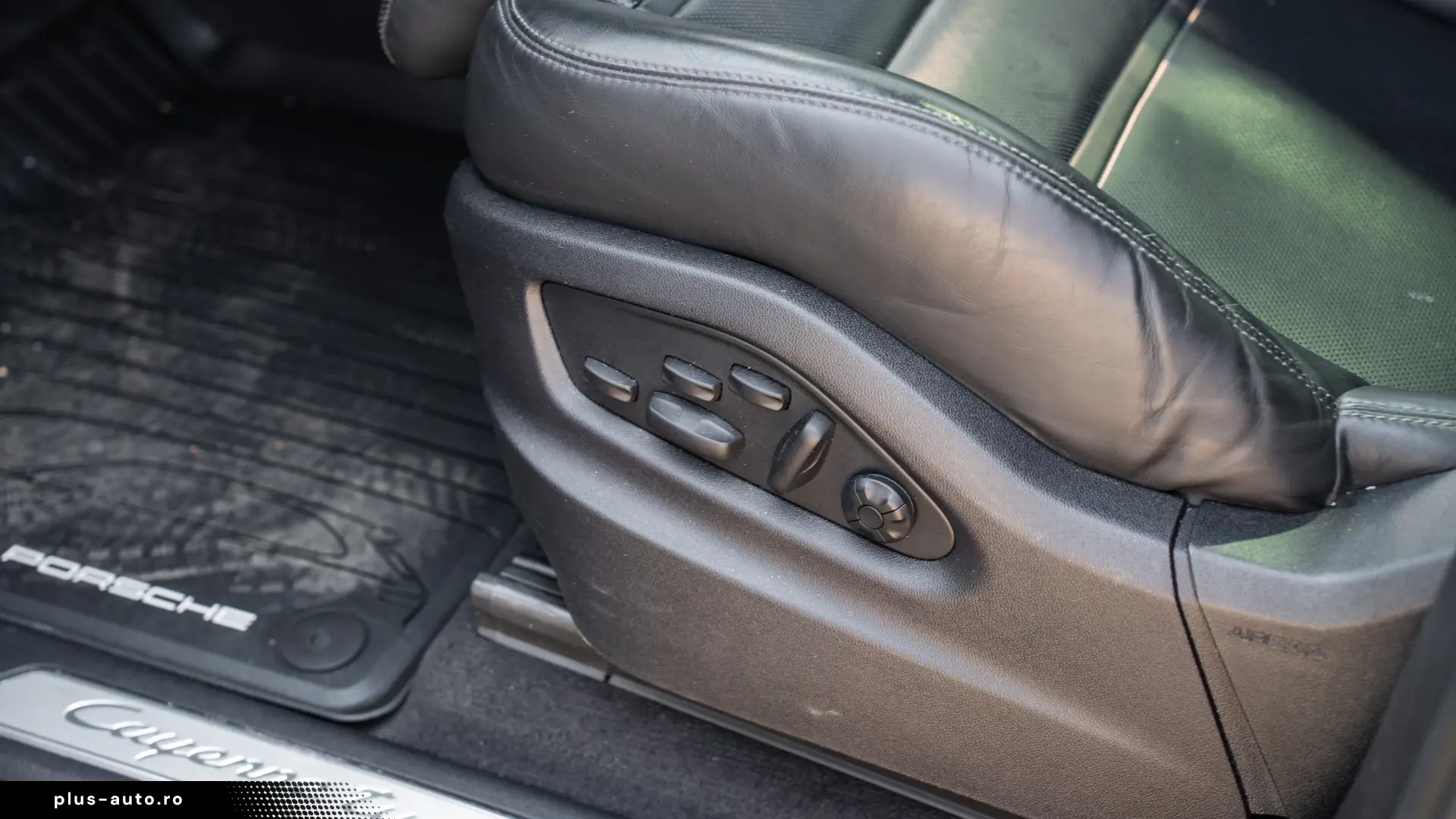 Porsche Cayenne Turbo S Hybrid  Burmester  Pano  Matrix