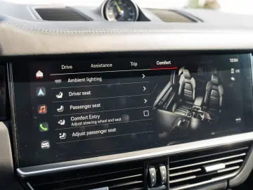 Porsche Cayenne Turbo S Hybrid  Burmester  Pano  Matrix