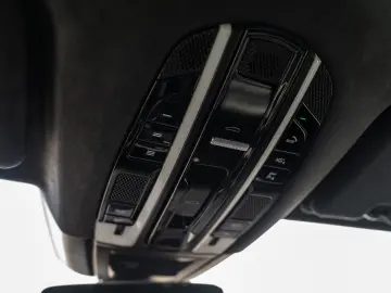 Porsche Cayenne Turbo S Hybrid  Burmester  Pano  Matrix