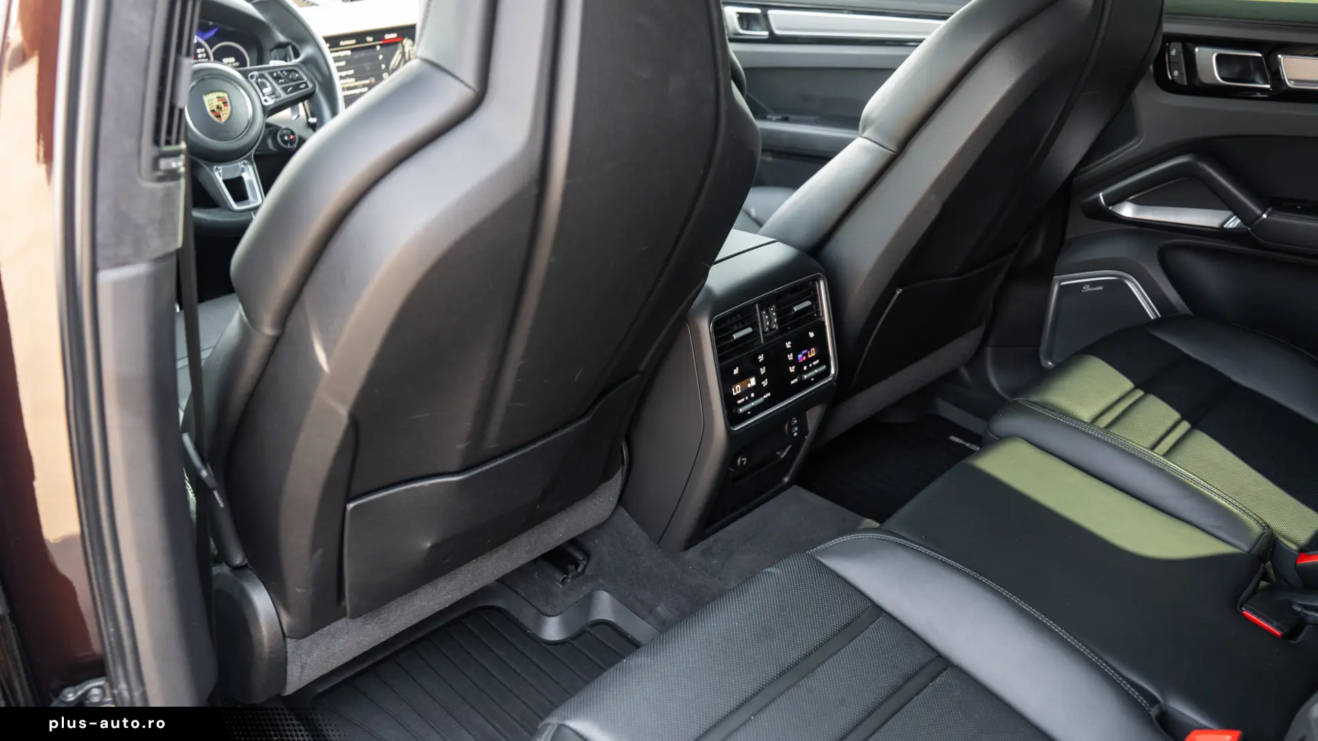 Porsche Cayenne Turbo S Hybrid  Burmester  Pano  Matrix