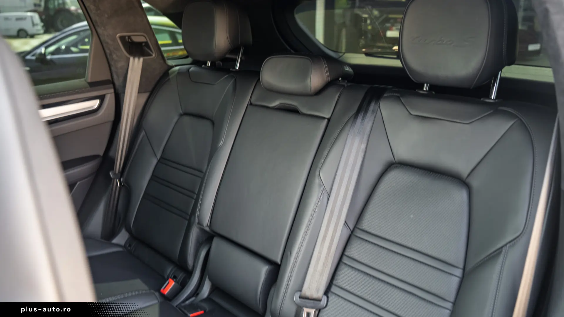 Porsche Cayenne Turbo S Hybrid  Burmester  Pano  Matrix