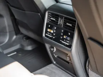 Porsche Cayenne Turbo S Hybrid  Burmester  Pano  Matrix