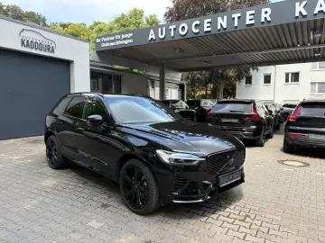 VOLVO XC60 T6 FACELIFT Plus Black