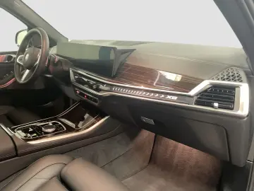 BMW X5 xDrive50e M Sport AHK Harman K Kamera LED