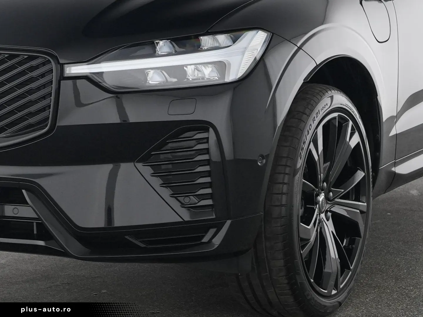 VOLVO XC60 T8 AWD Ultra Black Ed.   AHK   Massage