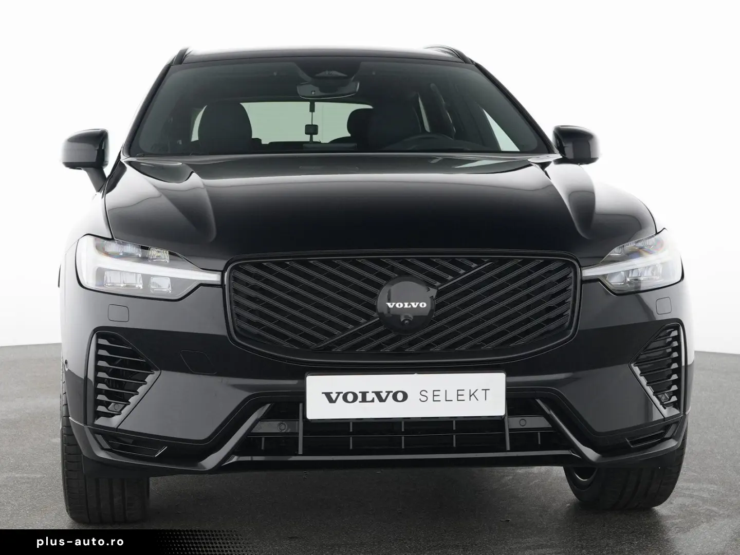 VOLVO XC60 T8 AWD Ultra Black Ed.   AHK   Massage