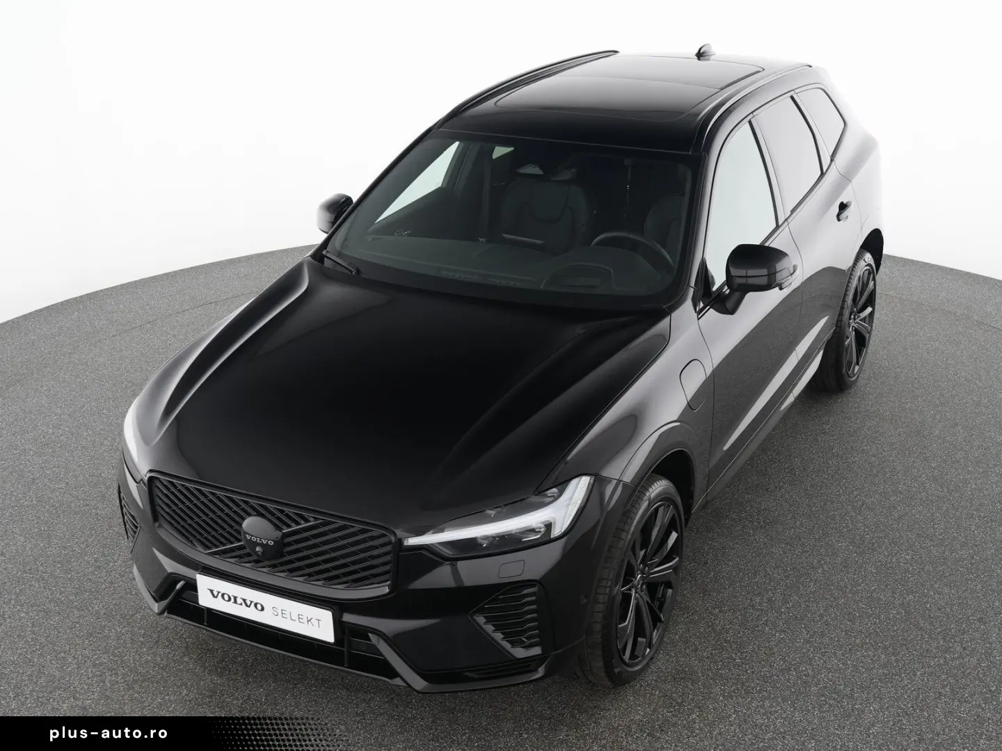 VOLVO XC60 T8 AWD Ultra Black Ed.   AHK   Massage