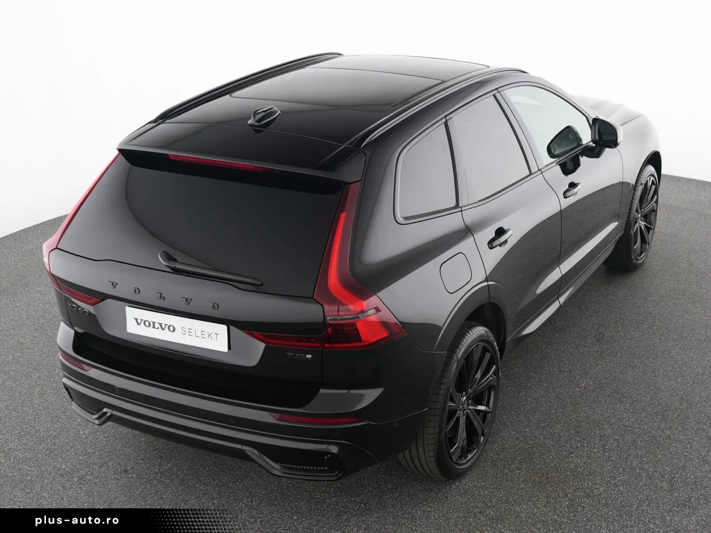 VOLVO XC60 T8 AWD Ultra Black Ed.   AHK   Massage