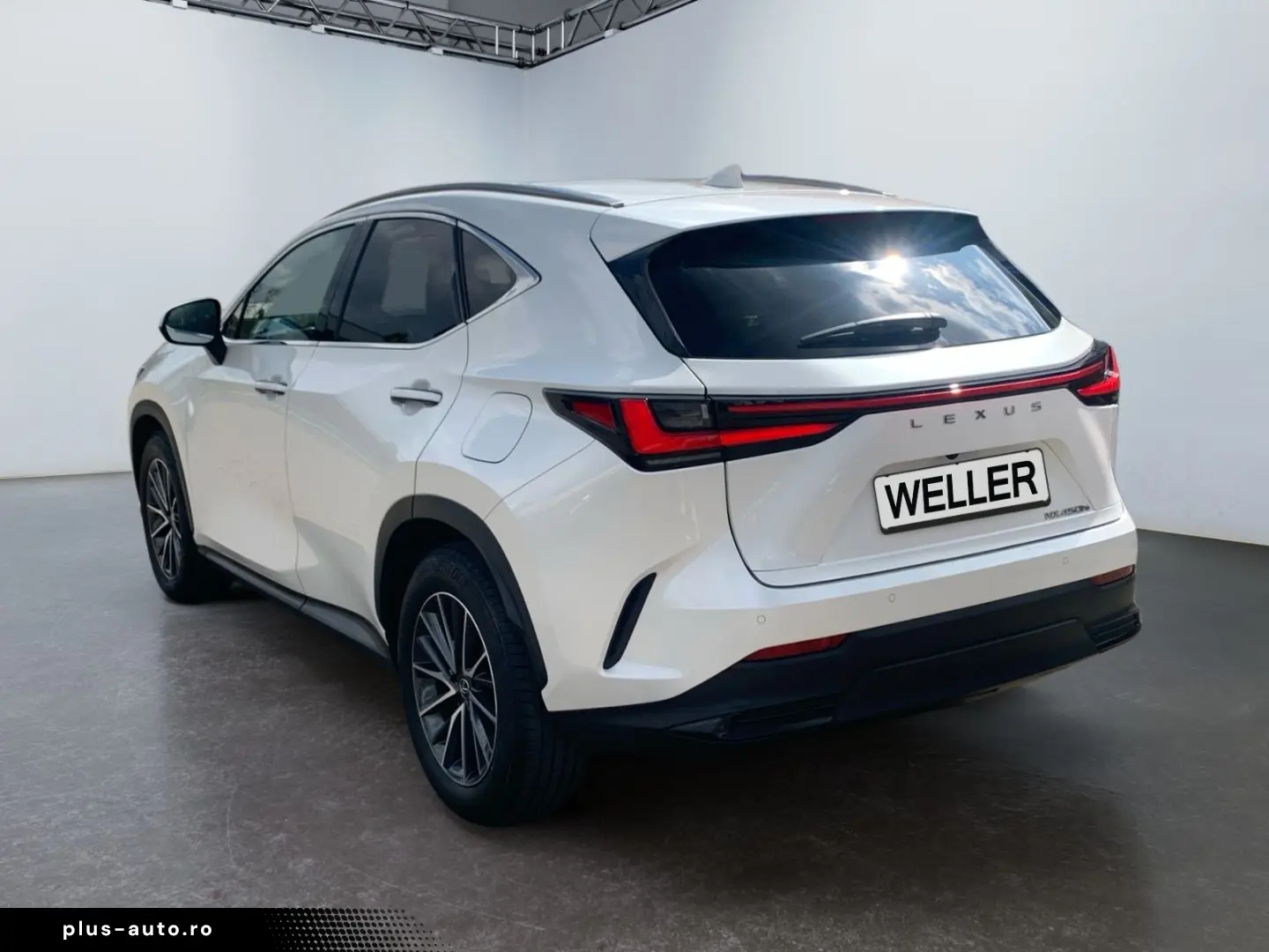 LEXUS NX 450h  E-FOUR Executive Line  LED HUD 360  ACC