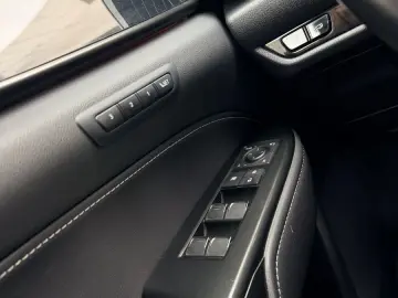 LEXUS NX 450h  E-FOUR Business Edition