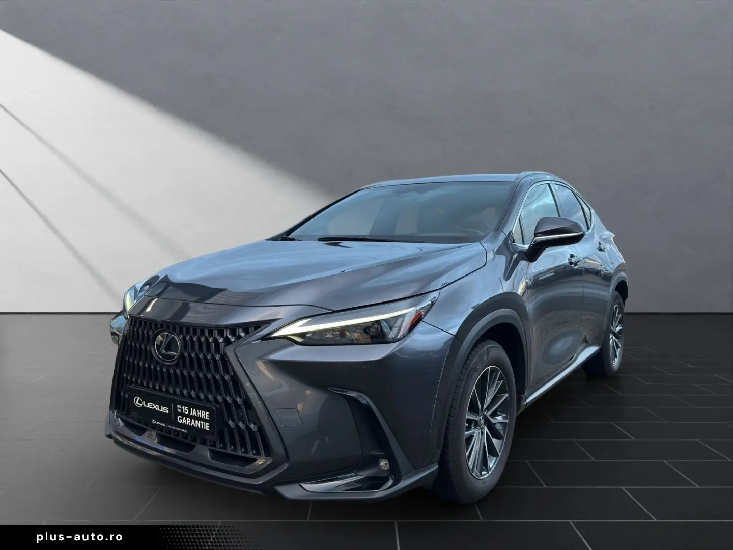 LEXUS NX 450h   E-Four SHZ CARPLAY NAVI  15J-GARANTIE